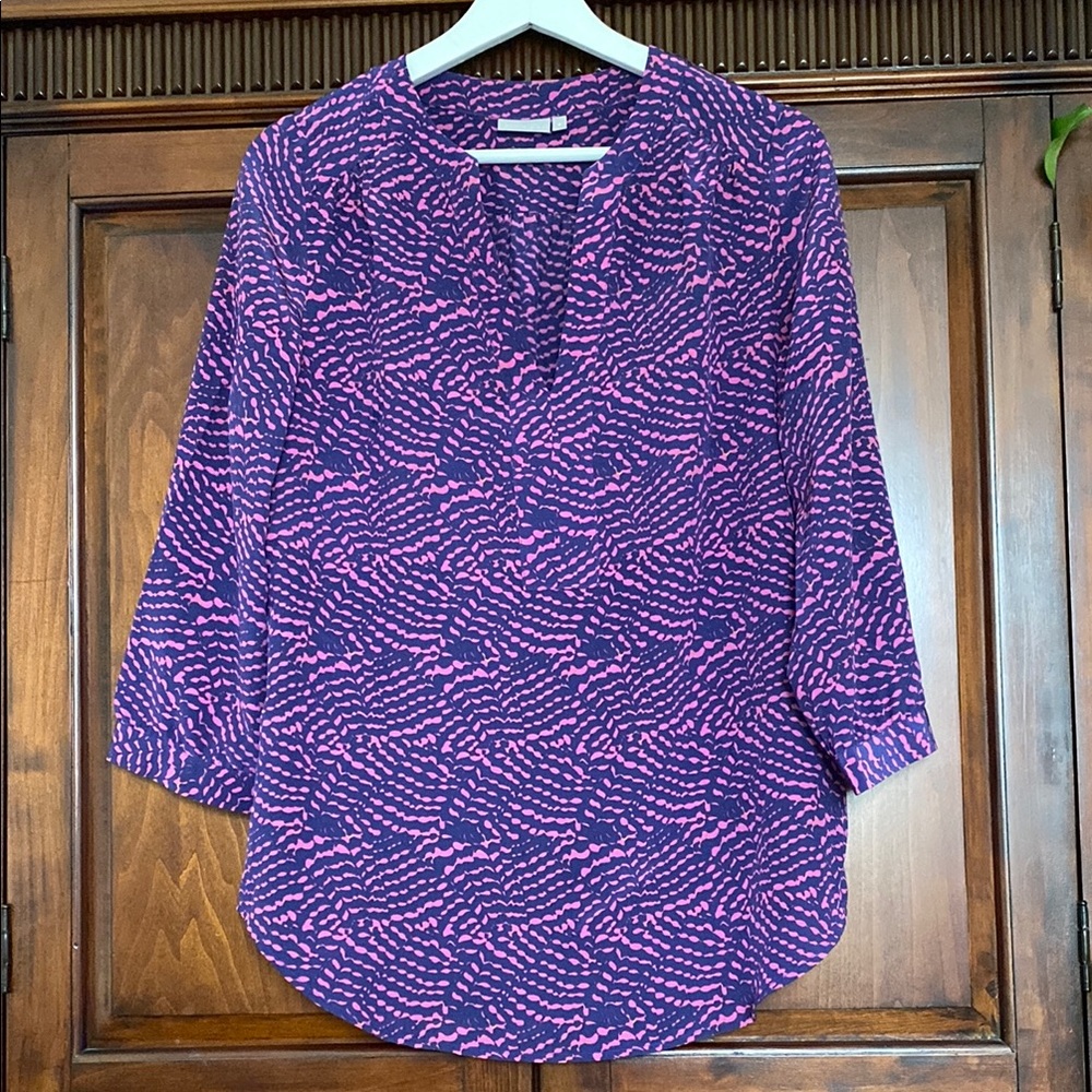 Ellie Kai 100% pure silk tunic mother of pearl buttons purple fuschia print 6
